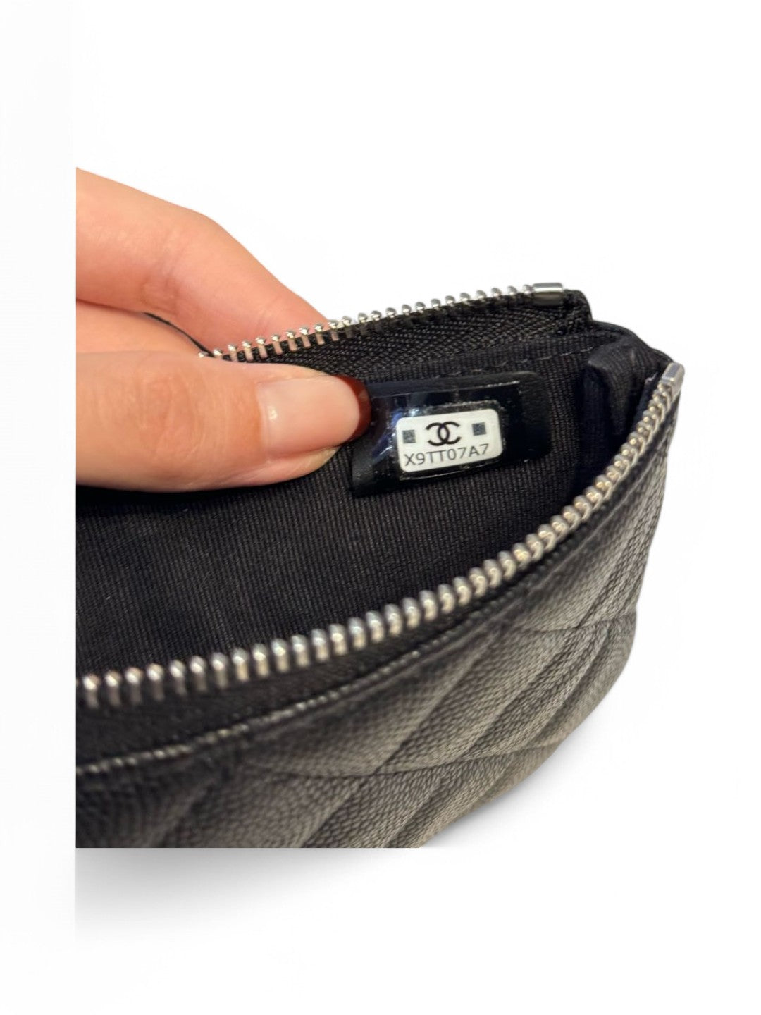 Chanel Classic Zipped Coin Purse in Black Caviar Leather – Retail Price: $675