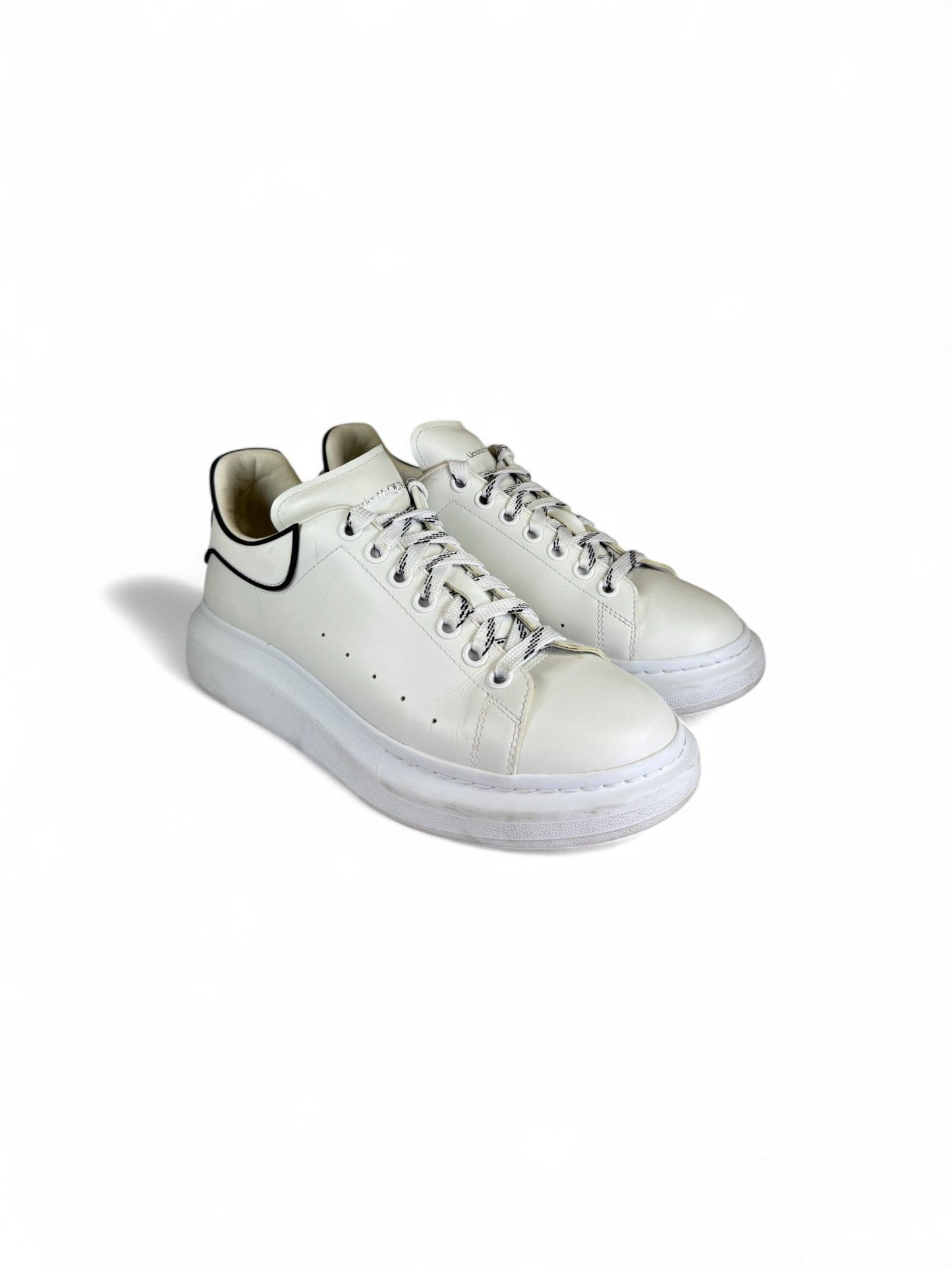 Alexander McQueen-Men's Oversized Sneaker White-42 | Retail Price: $690