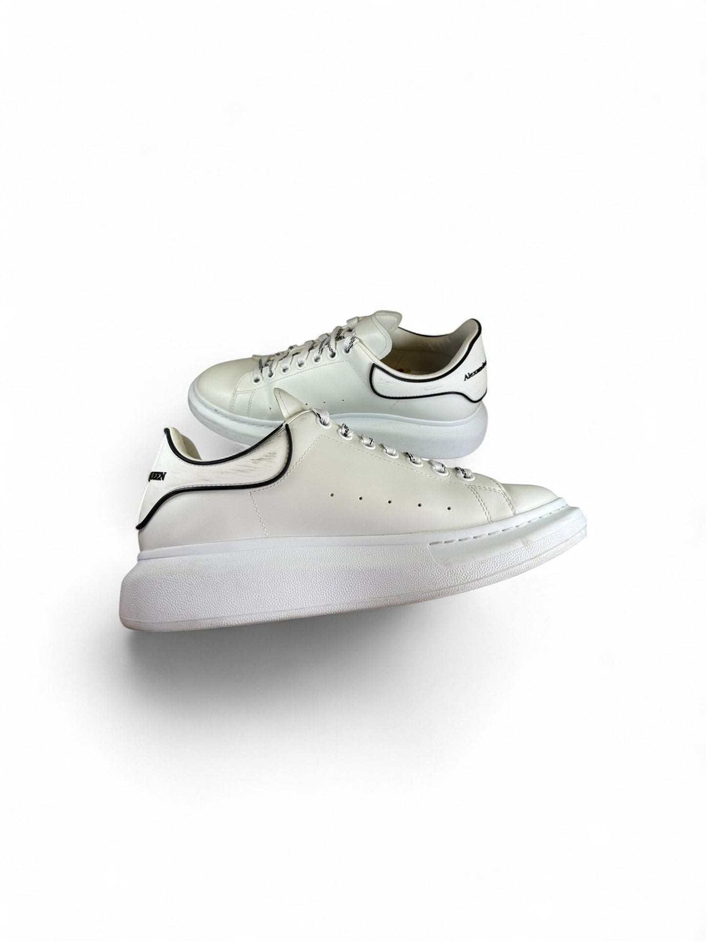 Alexander McQueen-Men's Oversized Sneaker White-42 | Retail Price: $690