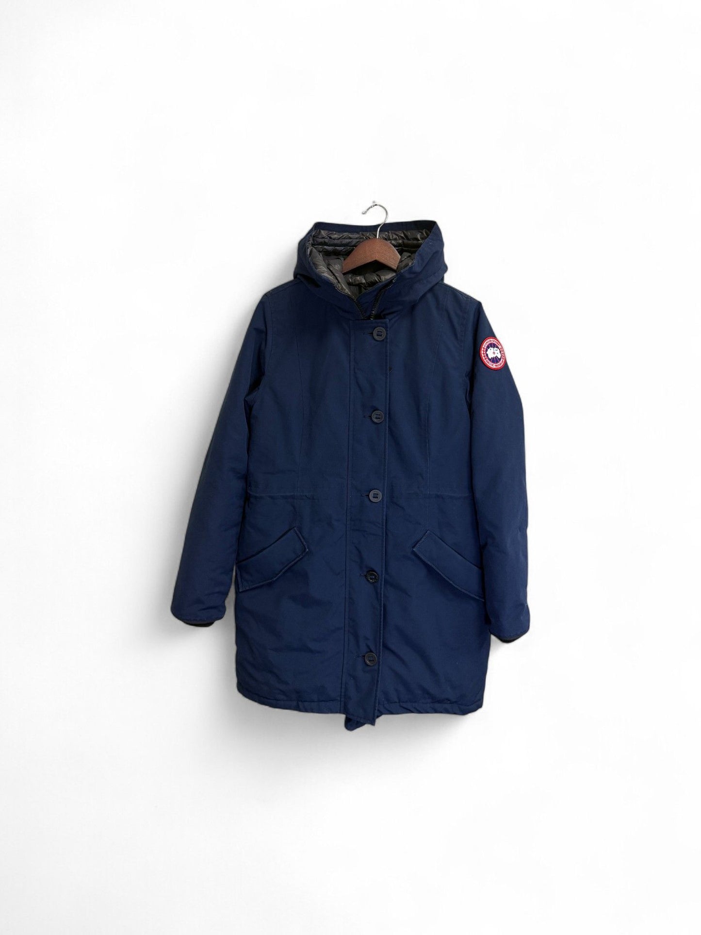 Canada Goose-Women's Mid-Length Hooded Parka-Navy-M | Retail Price: $1,357