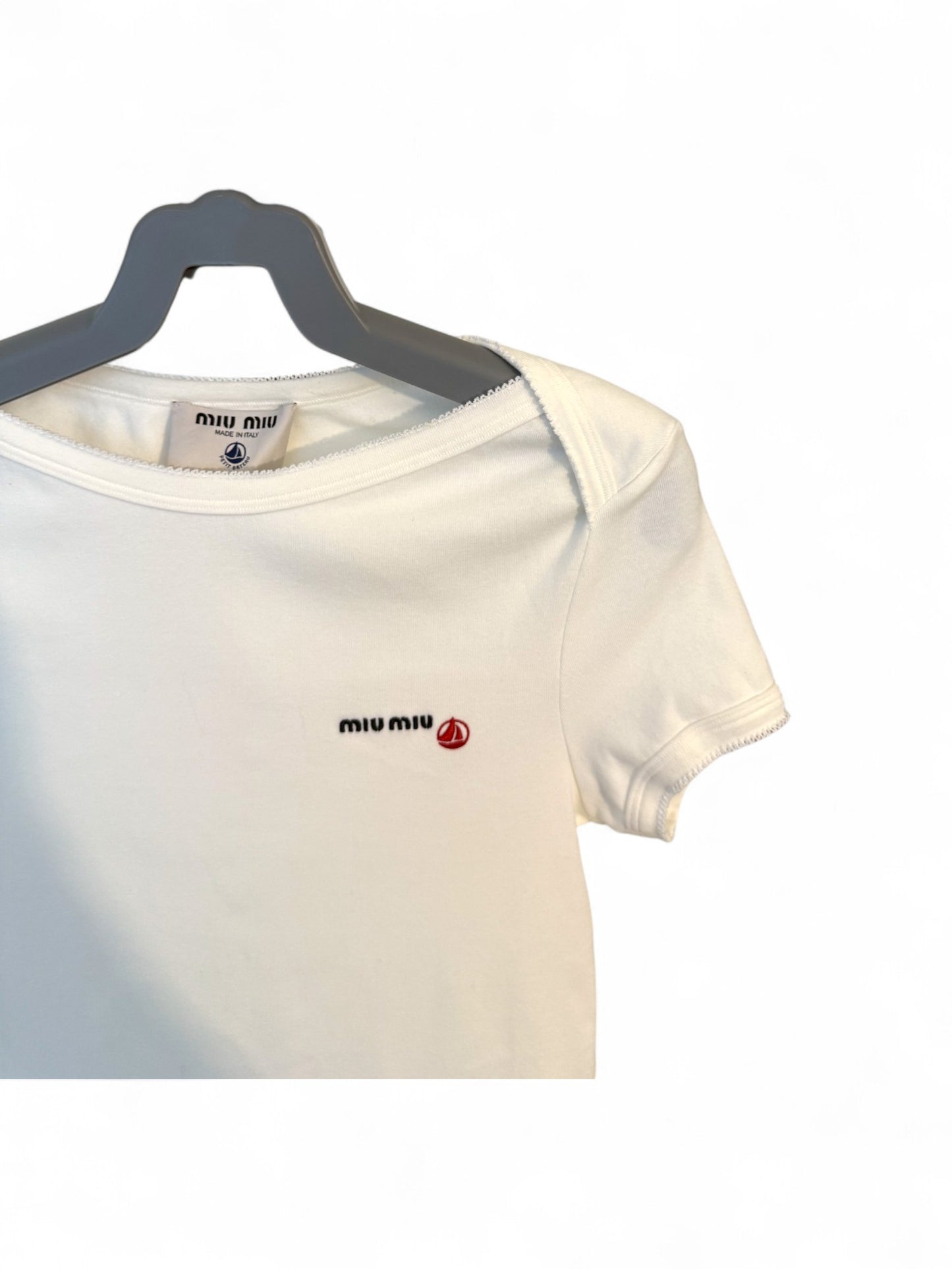 Miu Miu x PETIT BATEAU SS25 Sailboat Collab Tee-Size L | Retail Price: $650