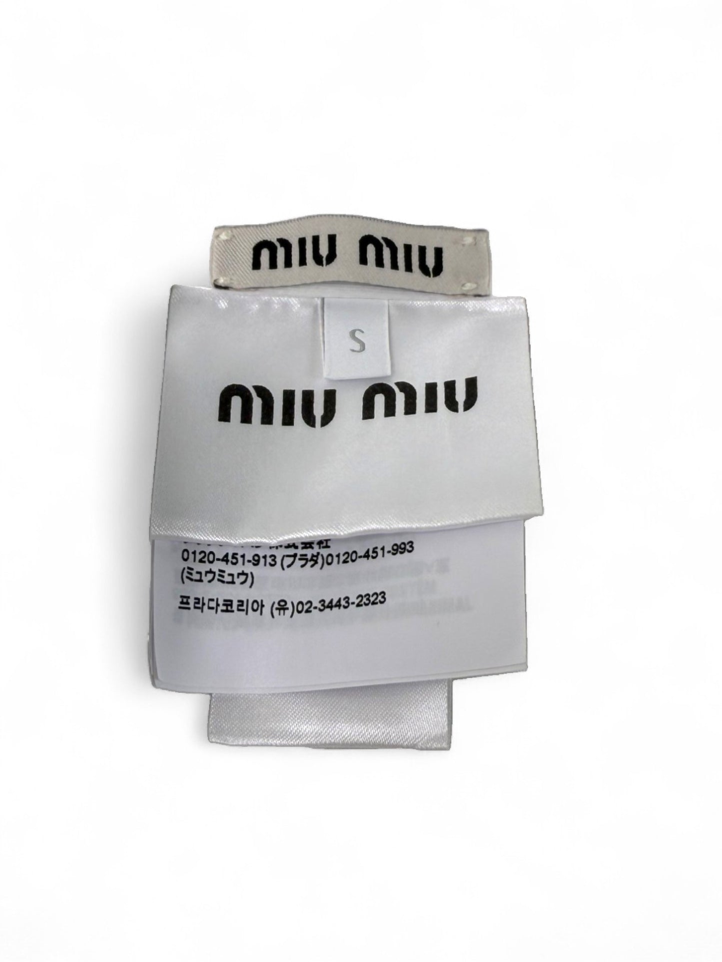 Miu Miu Original Design White Bucket Hat – Retail Price: $780 USD