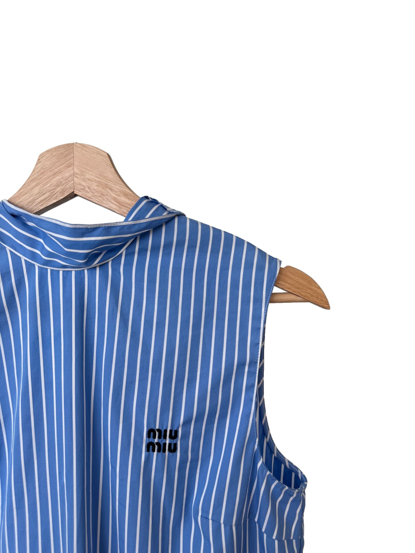 Miu Miu Sleeveless Striped Logo Turtleneck Top – Retail Price: $1,190 USD