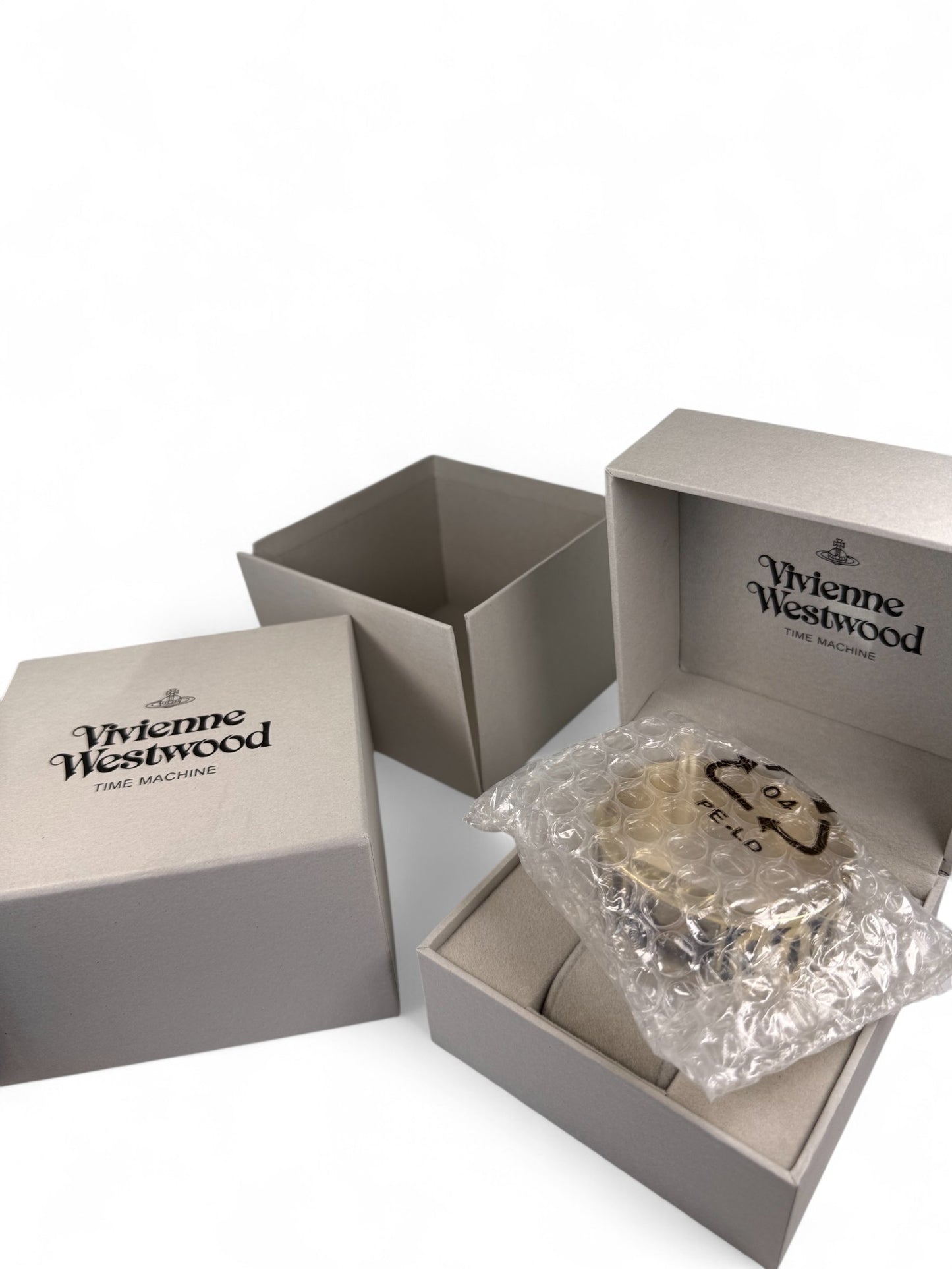 Brand NEW! Vivienne Westwood Saturn Black Dial Quartz Watch – Retail Price: $443