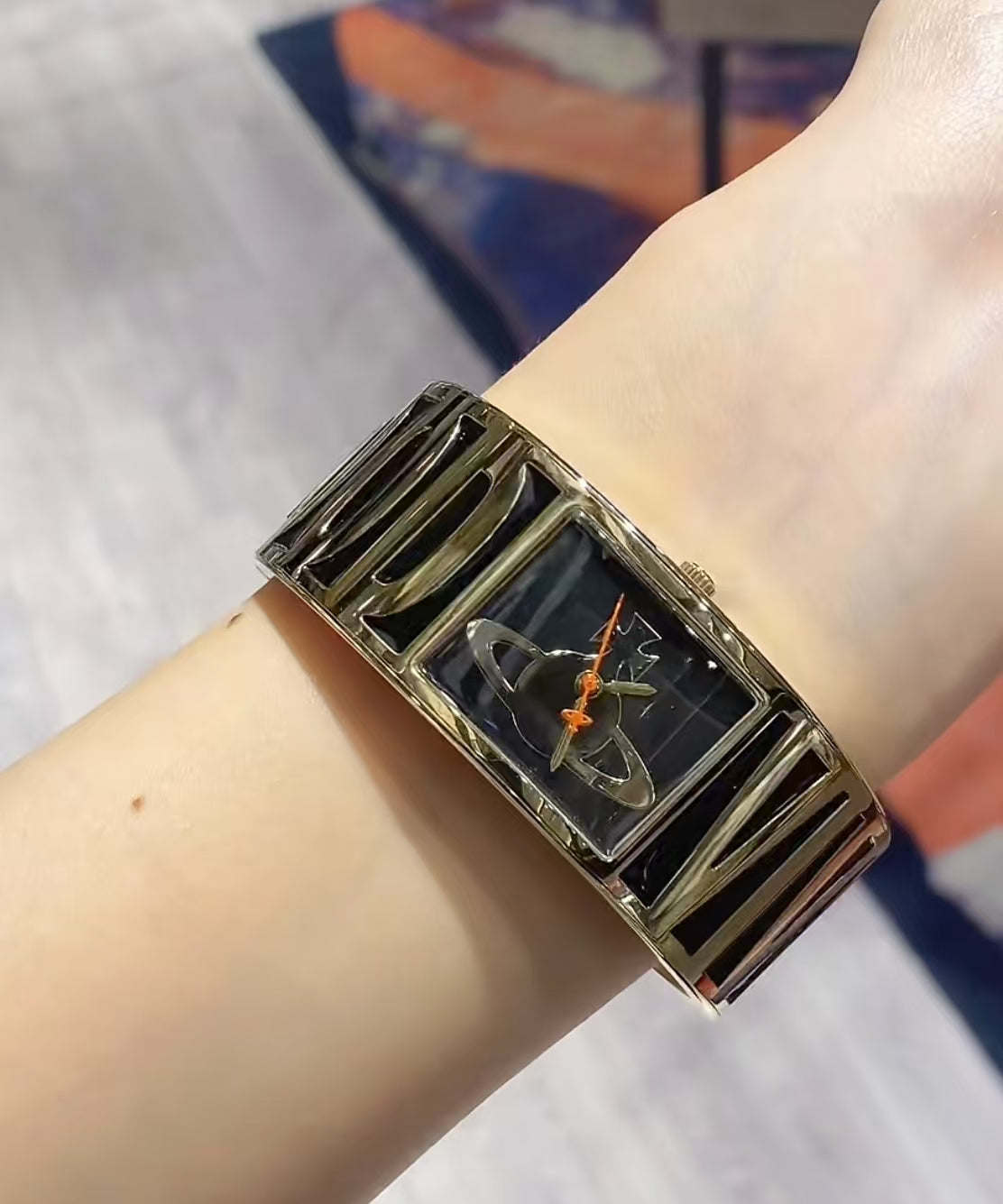 Brand NEW! Vivienne Westwood Saturn Black Dial Quartz Watch – Retail Price: $443