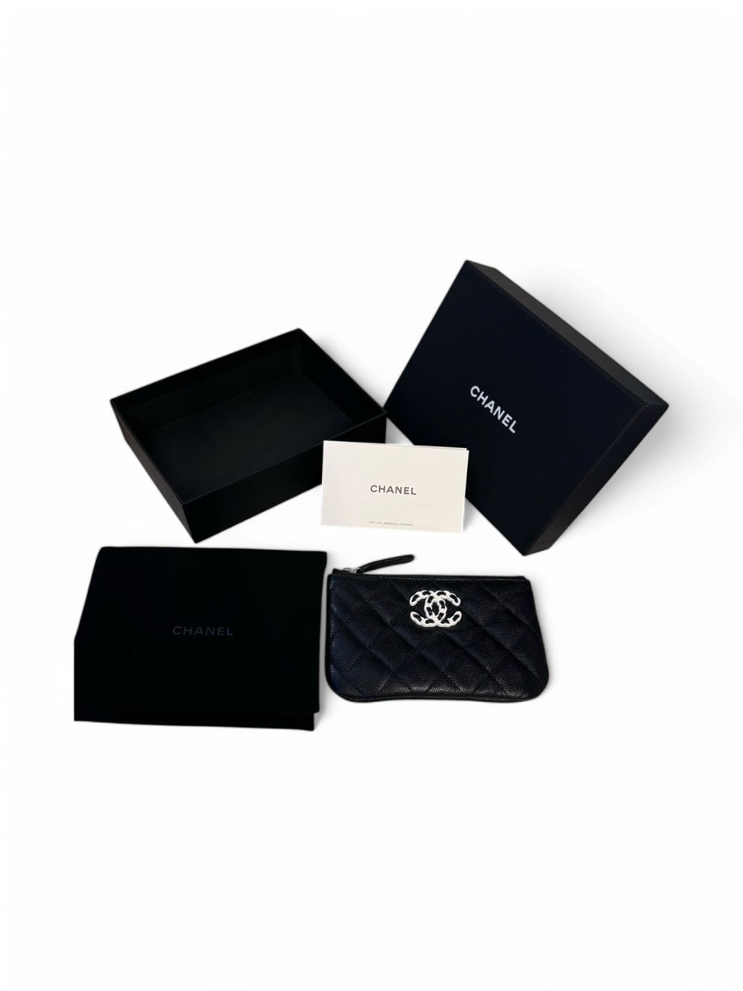 Chanel Classic Zipped Coin Purse in Black Caviar Leather – Retail Price: $675