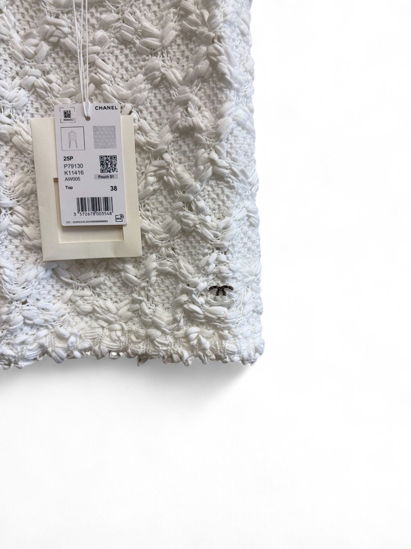 CHANEL-White 3D-Knit Sleeveless 38 Size | Retail Price: $2,150
