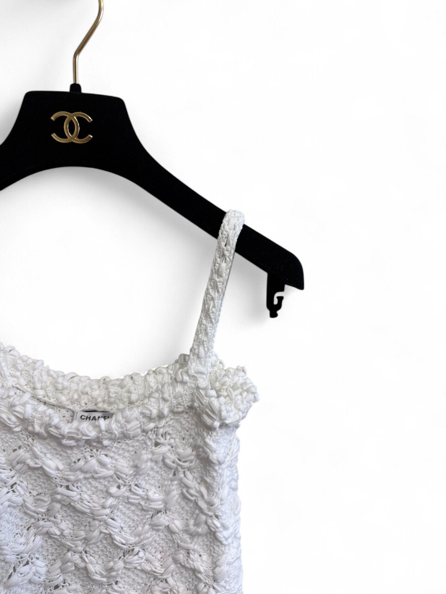 CHANEL-White 3D-Knit Sleeveless 38 Size | Retail Price: $2,150
