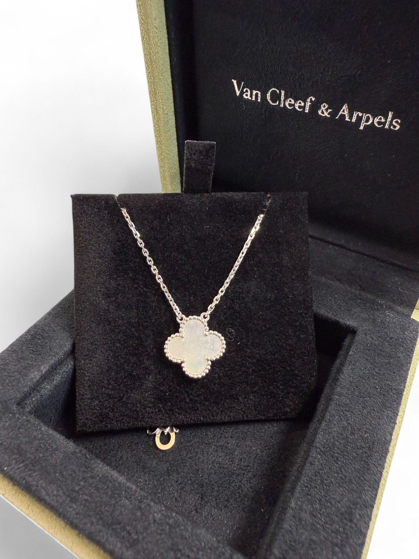 Van Cleef &amp; Arpels Vintage Alhambra Mother-of-Pearl Pendant Necklace – Retail Price: $3,100
