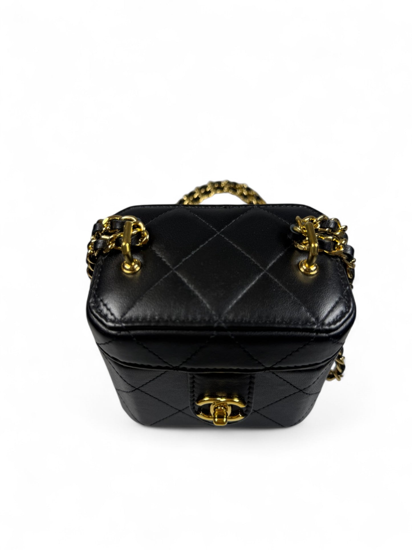 Chanel 23A Gold-Tone Chain Quilted Lambskin Mini Makeup Box Bag – Retail Price: $3,200 USD