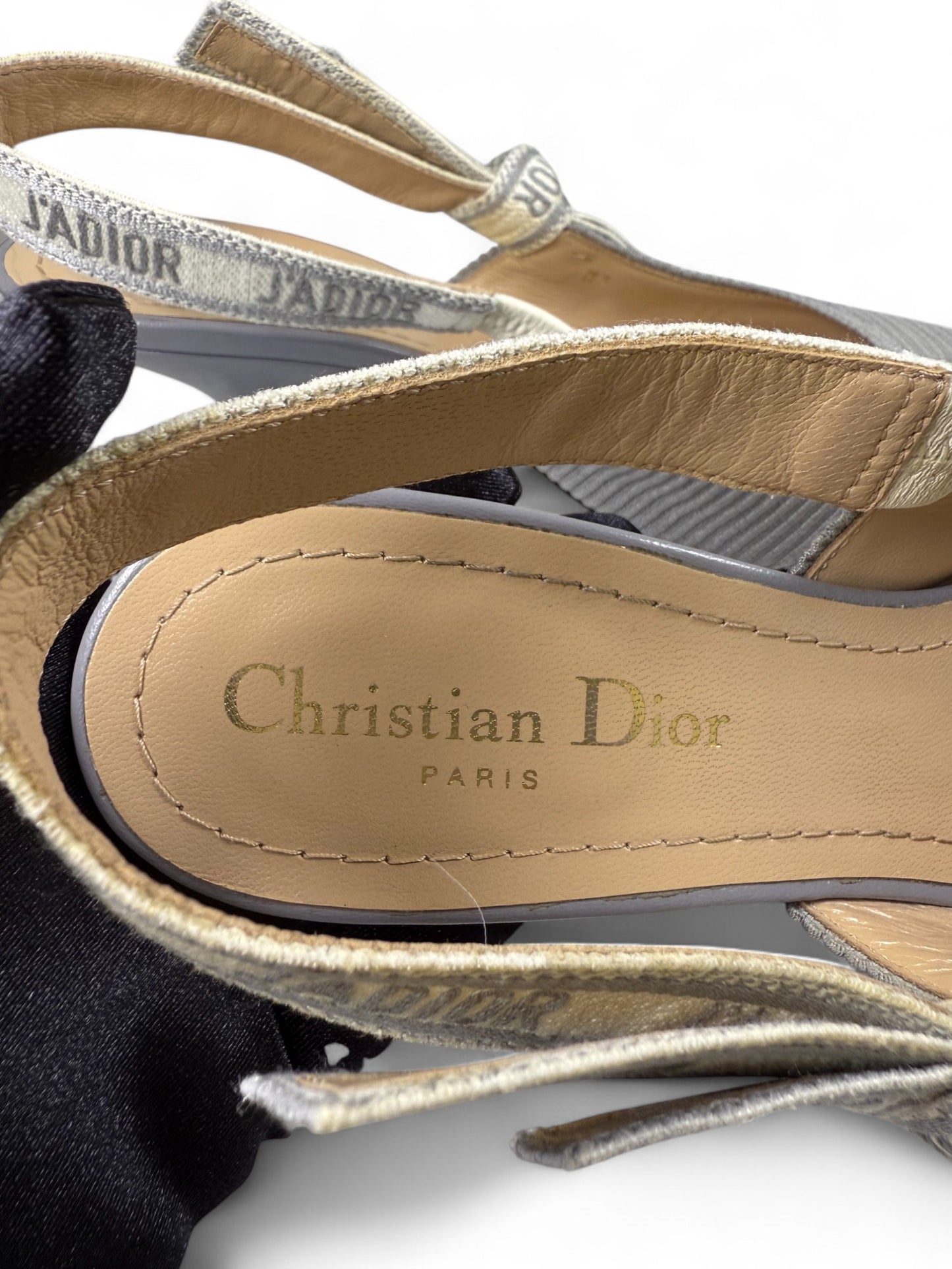 Dior J’Adior Silver Pointed Toe Slip-On High Heels – Retail Price: $1,260 USD