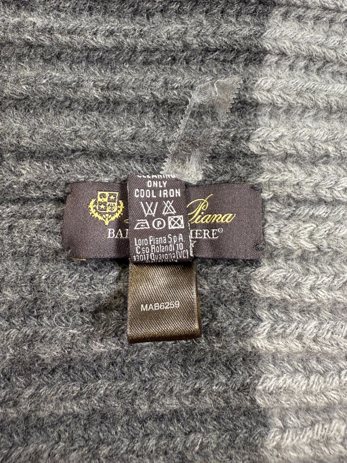 Loro Piana 100% Baby Cashmere Striped Beanie – Retail Price: $650 USD
