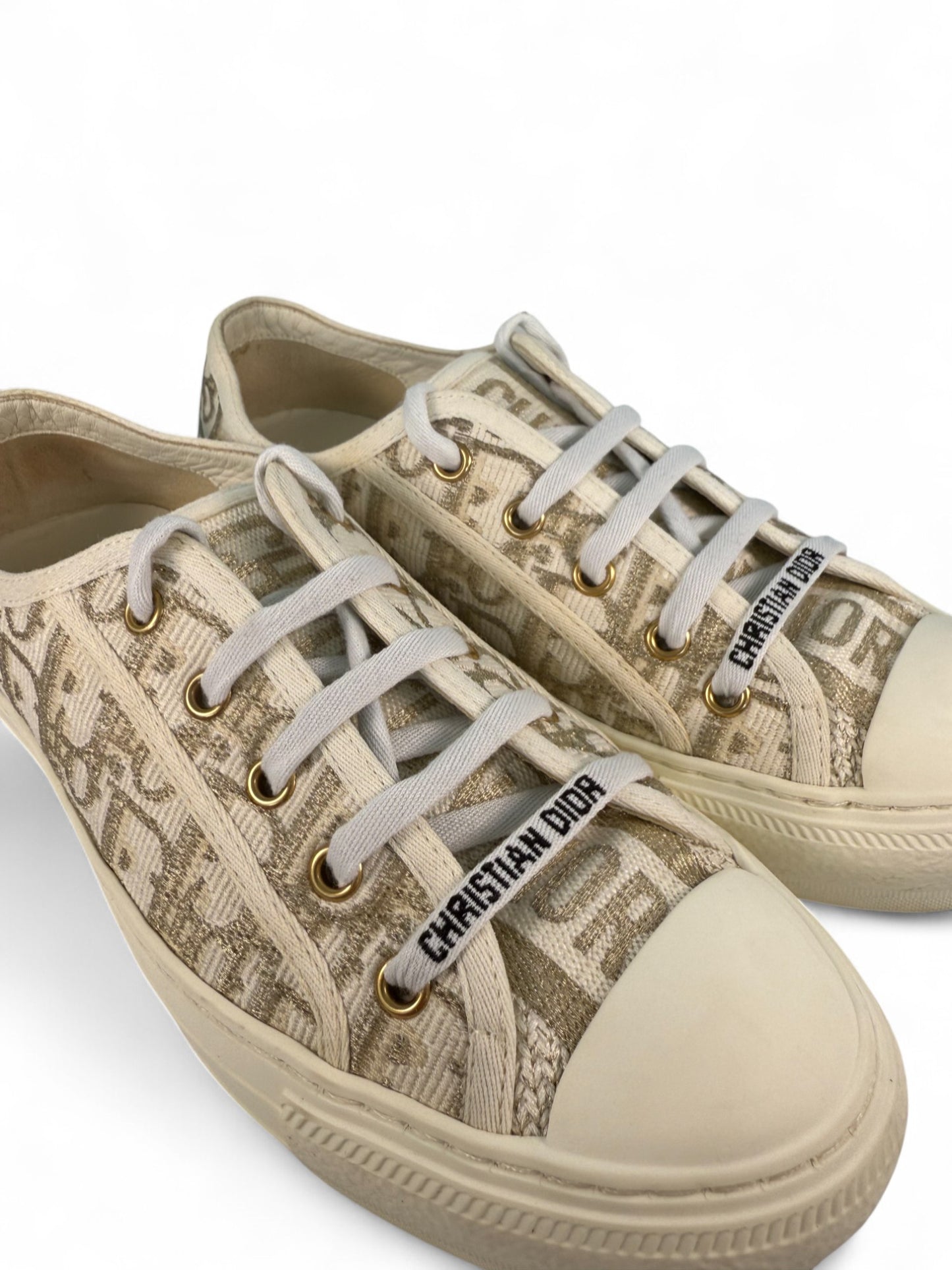 Dior Walk’n’Dior White/Platinum Platform Sneakers – Retail Price: $1,150 USD